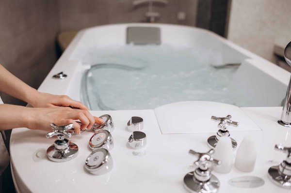 Quels sont les avantages d'une baignoire d'hydromassage ?